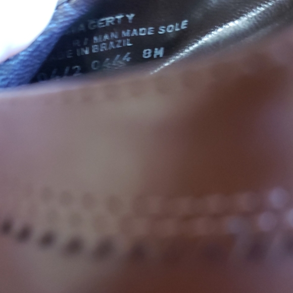 Etienne Aigner Heels Size 8M - Picture 4 of 5